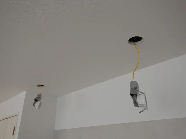 照明・シーリングライト・ダウンライトの取り付けはお任せください！サービスの画像