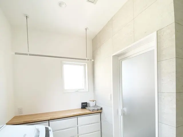 【安心低価格】ホスクリーン取り付けはプロにお任せください！サービスの画像