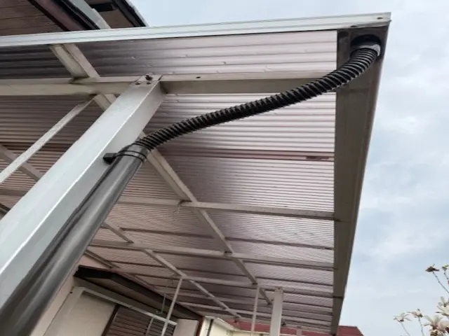 バルコニー、カーポート、物干し、波板屋根補修交換サービスの画像