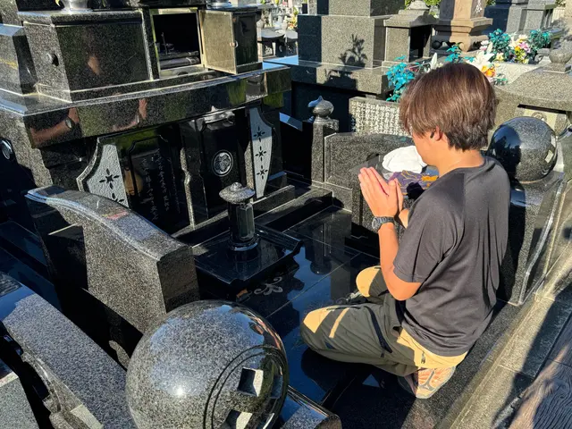 お忙しい方、遠方にお住まいの方、心をこめてお墓参り致します！サービスの画像