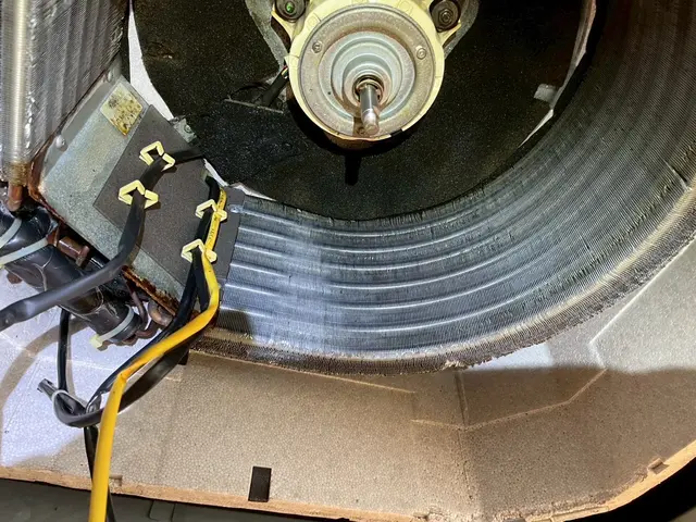 ☆エアコン修理☆水漏れや送風しか出ないなど迅速に原因追求し的確に修理致します！！サービスの画像