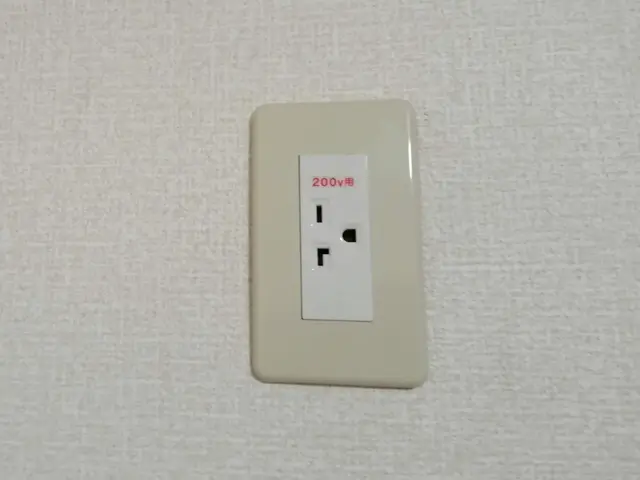 家庭用電気工事、分電盤・電気回路の検査・工事いたします！まずは無料見積りから！サービスの画像