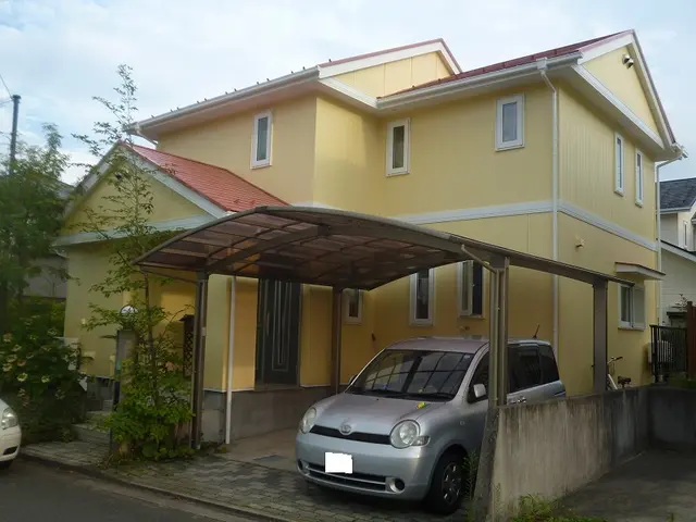 早期の塗り替えは大事なお家を長持ちさせます。損保加入済み&有料P代当店負担☆サービスの画像