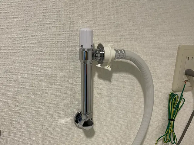 【水道蛇口交換専門店】壁ピタへの交換は当店で！安心工事保証付！女性スタッフ同行！サービスの画像