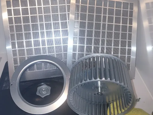 〇汚れ落としはプロにおまかせ※エアコン洗浄セットで1000円割引サービスの画像