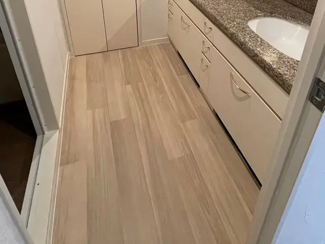 5年以上の実績！50件の喜びの声が物語る、床の魔法使いサービスの画像