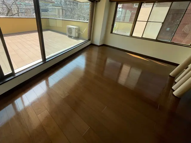 5年以上の実績！50件の喜びの声が物語る、床の魔法使いサービスの画像