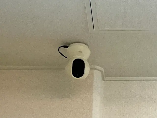 店舗、事務所、倉庫もOK！設置から調整までお任せ下さい！屋外は防犯カメラカメラへサービスの画像