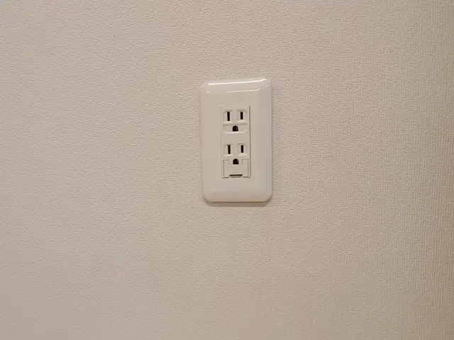 コンセント、スイッチの交換◎営業時間外も対応可サービスの画像