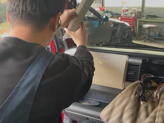 【自動車電装店】車の電気屋さんが見えない配線まで安全で綺麗に仕上げます！サービスの画像