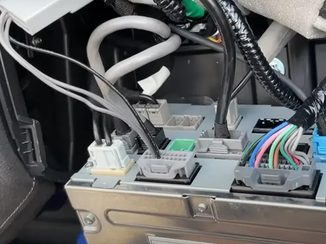 作業外注は一切なし◎損害保険加入済で万が一の際にも安心です！サービスの画像