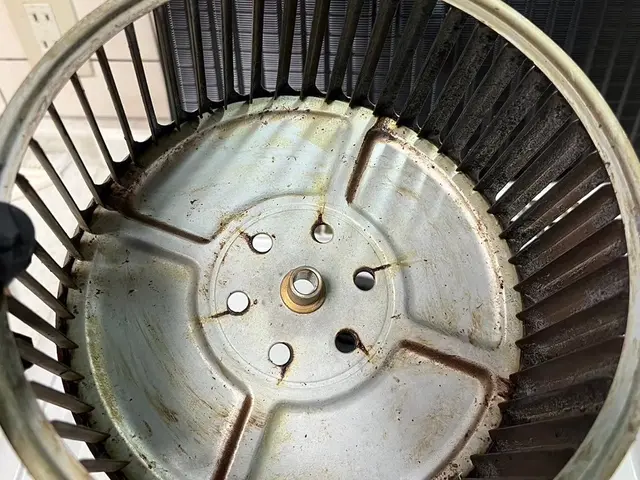 年末の大掃除をプロの手でピカピカに☆12月は予約がなかなか取れないのでお早めに♪サービスの画像