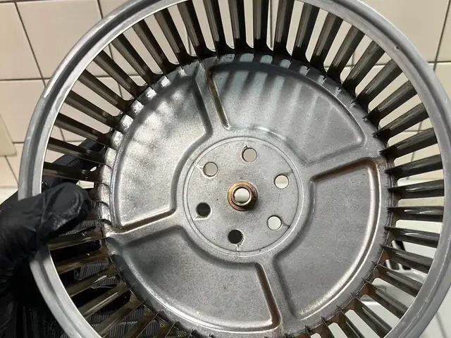 年末の大掃除をプロの手でピカピカに☆12月は予約がなかなか取れないのでお早めに♪サービスの画像