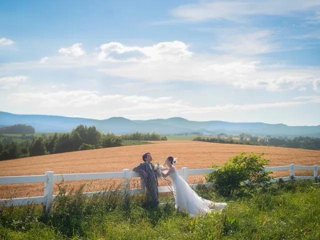 ロケーションフォトウエディング[前撮り•ハネムーンの思い出に]スタジオ撮影も可能