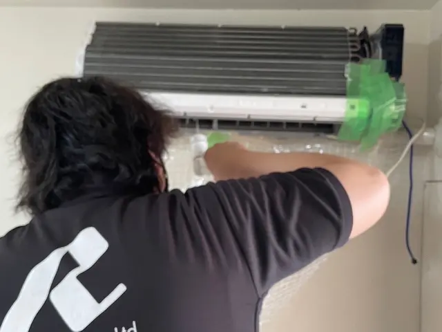 ◆福岡市中心◆年間500台以上の洗浄実績！予約から施工まで100%自社対応！サービスの画像