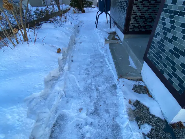 ☆シーズン除雪受付中☆必ず週1〜伺う！雪かき雪おろし！口コミ高評価継続！サービスの画像