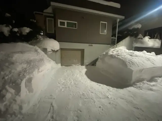 【口コミ高評価】安心して任せられる雪かきと雪おろし！｜ASH雪かき隊サービスの画像