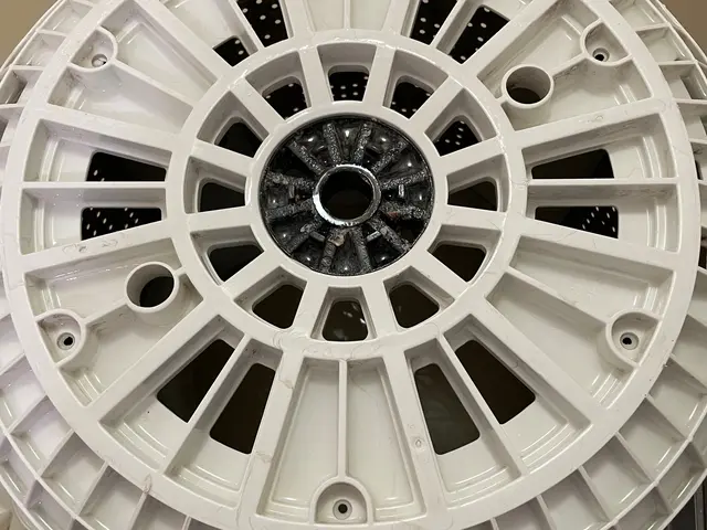 【カビ】【水垢】【臭い】除去で綺麗に！10kg以上OK！元家電修理者が伺います。サービスの画像