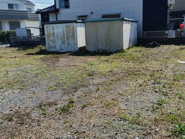 機械草刈り機で超スッキリ!!近隣トラブルや防犯、害虫対策にも!立ち会い不用OK!サービスの画像