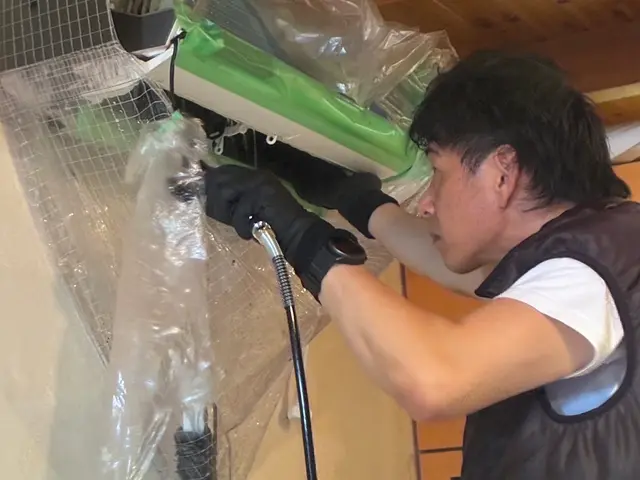 新規出店価格◆家庭用エアコン徹底洗浄♪複数台割引＋直前予約にも柔軟に対応しますサービスの画像