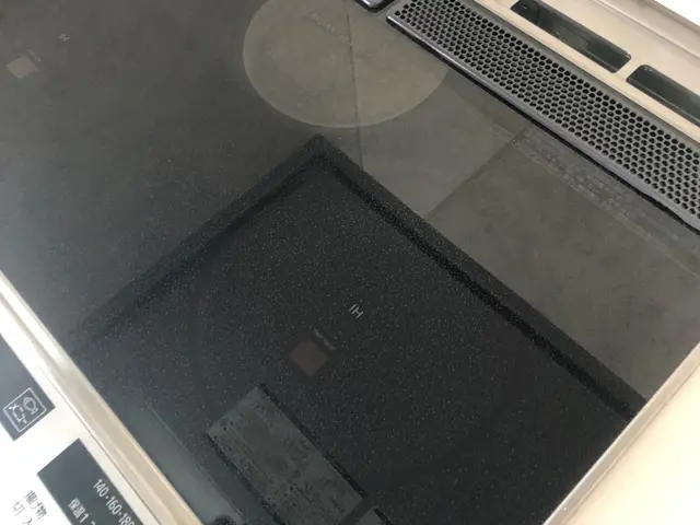 ■【キッチンピカピカ☆クリーニング】■五徳、IHの焦げ汚れはプロにお任せ下さい◎サービスの画像