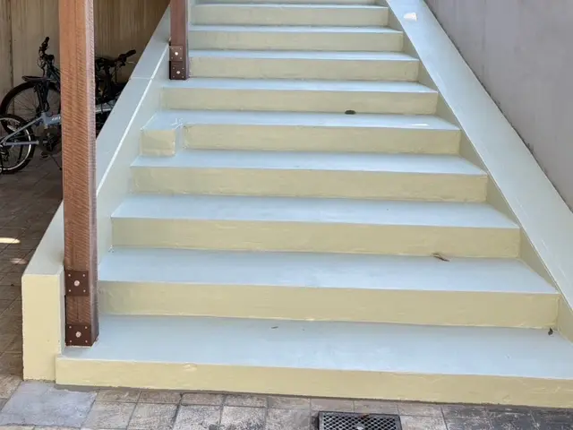 割れ、欠けのあるコンクリート補修します！サービスの画像