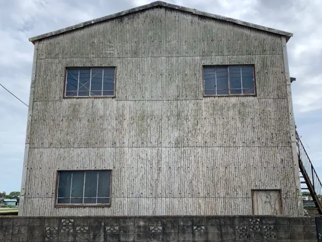 年間施工60件以上！プロ集団にお任せください！！元をしっかり除去！サービスの画像