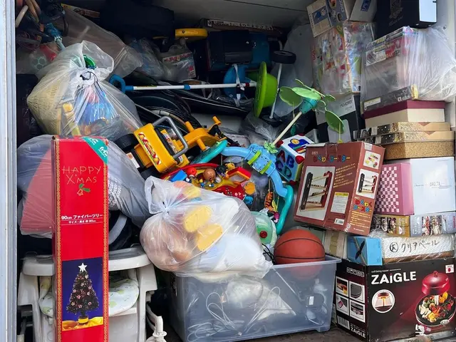 【買取から始まるお片付け】2tトラック対応/女性可/不用品買取・回収/実家じまいサービスの画像