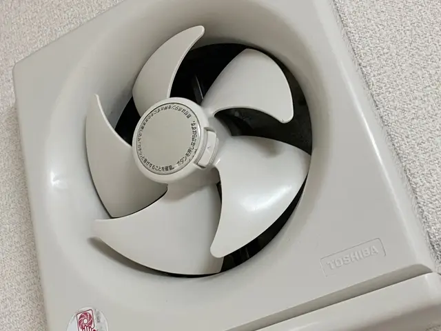 ガンコな油汚れも徹底的に洗浄！　換気効率も上がりますので必見です♪サービスの画像