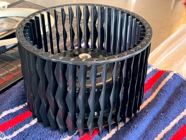 油を除去して本来の換気性能を取り戻しましょうサービスの画像