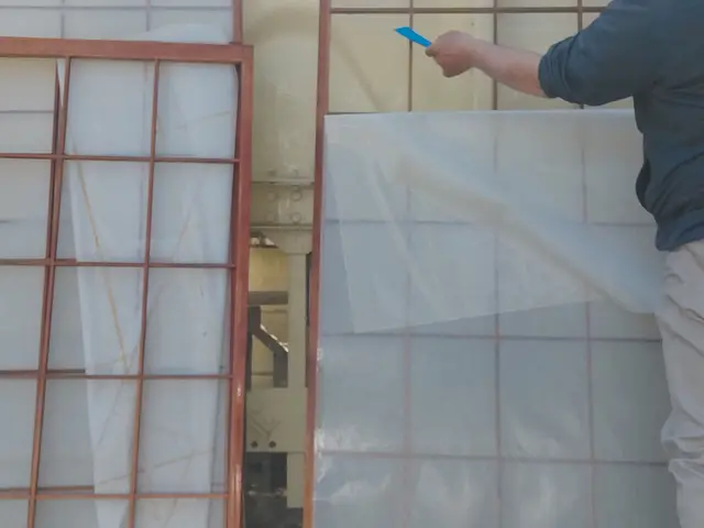 地域密着！親御さんのお宅もOK☆お子様やペットのいる家庭にも強化紙がございます！サービスの画像