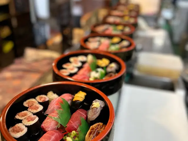 寿司40年の匠が贈る本格和食とマグロ解体ショー！常連様に愛され続けるお店の味！