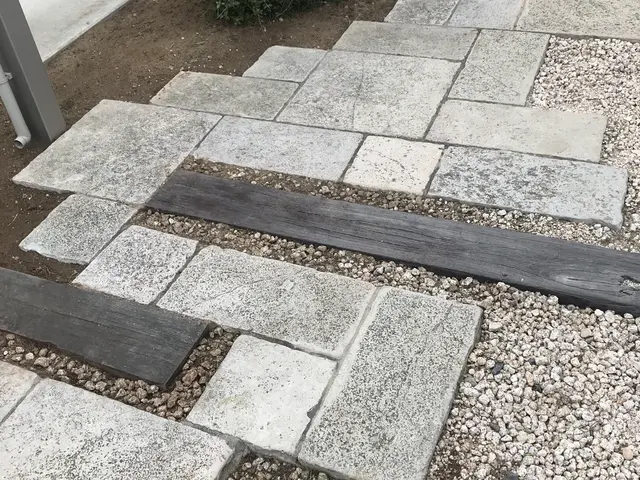 《三重県・地域密着》お庭などの草むしり！僕達にお任せ下さい‼︎サービスの画像