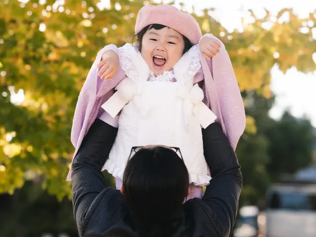 七五三の一日を。お子様の自然な姿や表情と家族みんなでふれあう様子を。