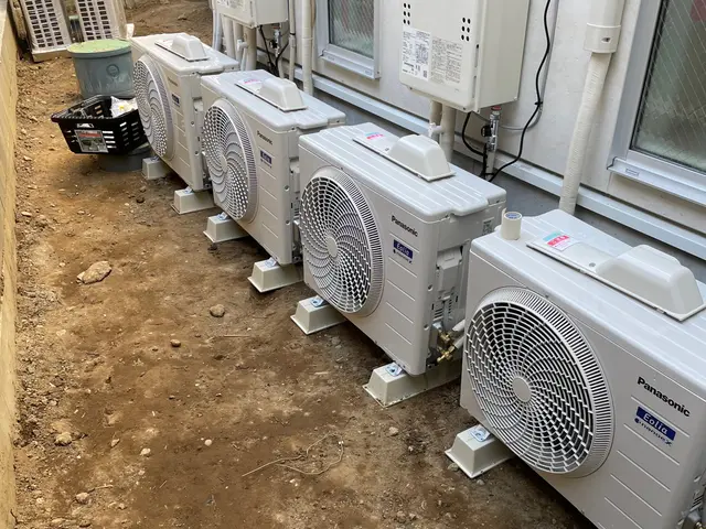 【業歴16年の実績】標準工事から特殊工事までエアコン工事の事はお任せ下さい！サービスの画像