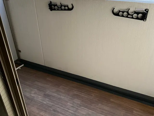 ベランダ隅々まで綺麗にいたします！高圧洗浄でスッキリ♫サービスの画像