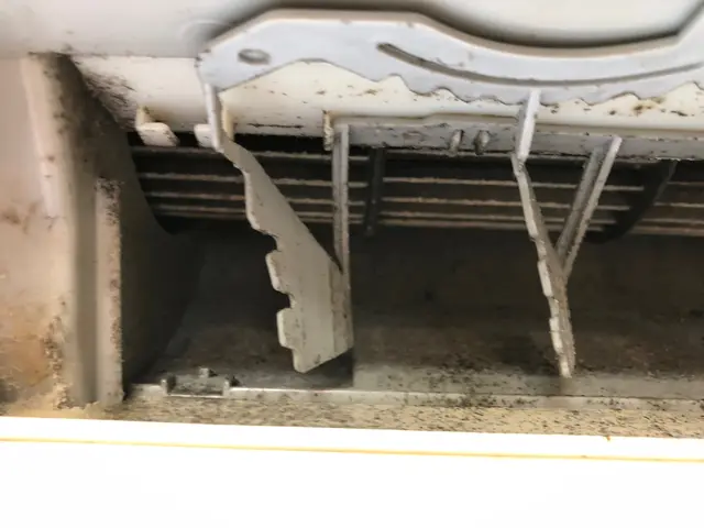 エアコンクリーニングセール中！複数台割引がお得！すべて自社で対応！損害保険加入済サービスの画像