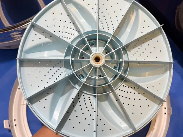 洗濯機クリーニング店長か副店長がお伺いさせて頂きます。大阪の方のみ対応可能です。サービスの画像