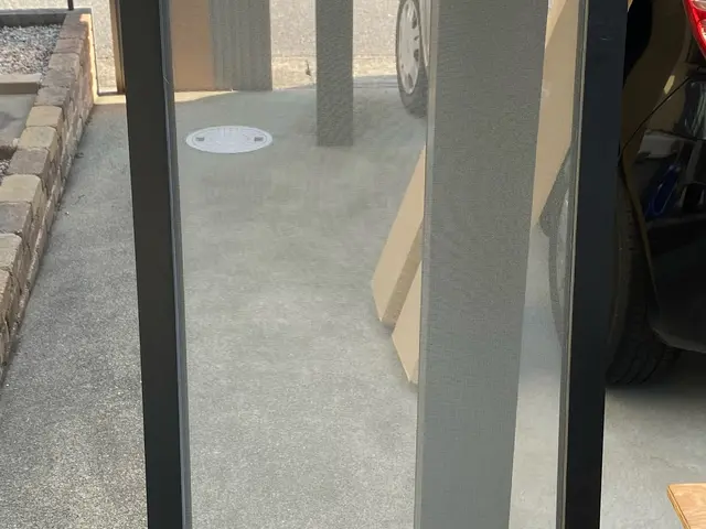 【２０２５年８月で出店３周年】小さい網戸から・１枚から網戸張替いたします！サービスの画像