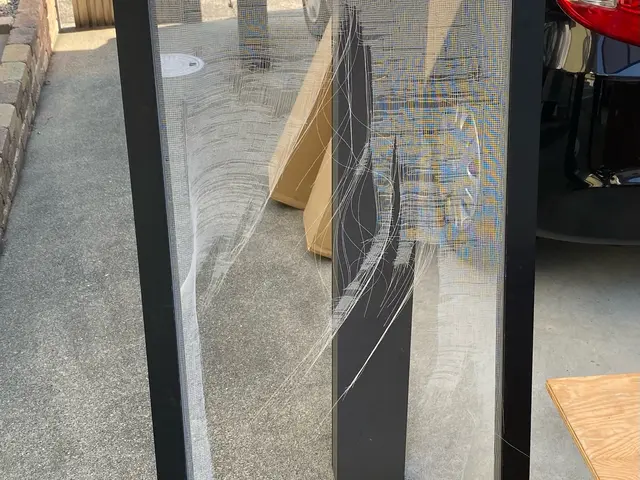 【２０２５年８月で出店３周年】小さい網戸から・１枚から網戸張替いたします！サービスの画像