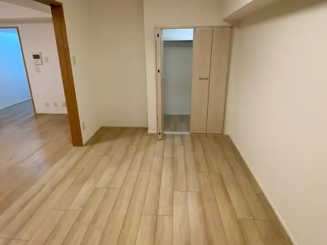 和室から洋室へリフォーム｜畳→フローリング・押入れ→クローゼット対応可能！サービスの画像