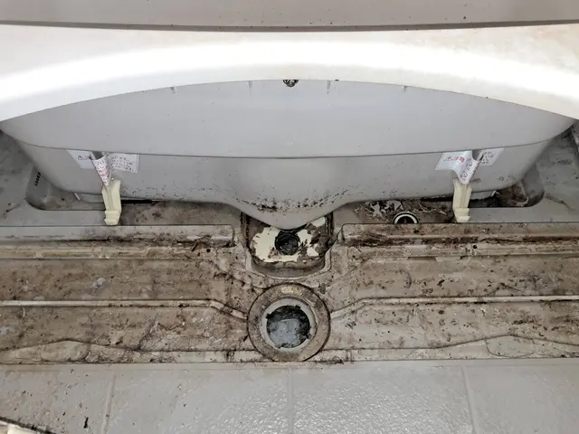 落ちにくいお風呂のカビ、石鹸カス、あきらめないで一度ご相談くださいサービスの画像