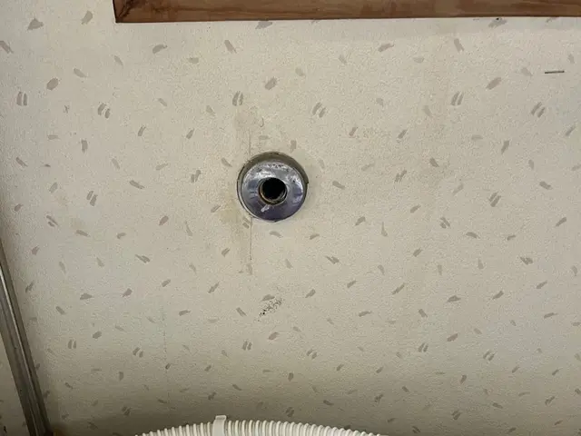 洗濯機周りの給排水水漏れ修理等、お客様に快適な暮らしをお届け致します!サービスの画像