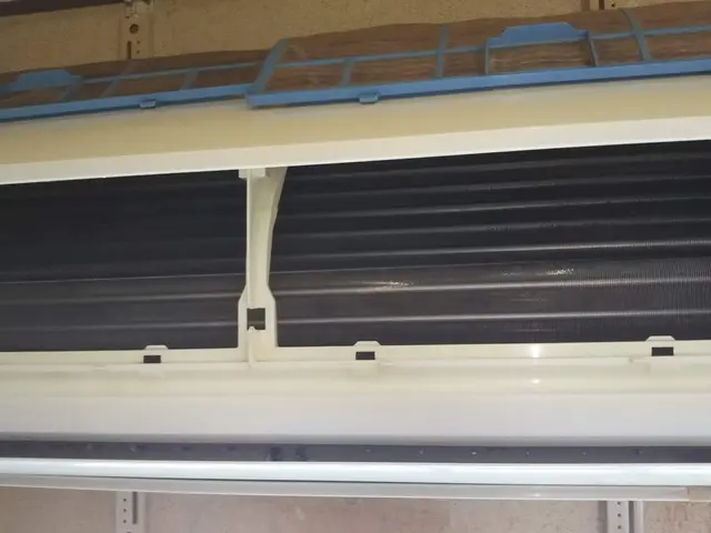 【年中無休】土日祝もご予約歓迎！★損害保険加入店★ ドレンホース洗浄セット！サービスの画像