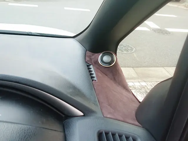 作業外注は一切なし◎損害保険加入済で万が一の際にも安心です！サービスの画像