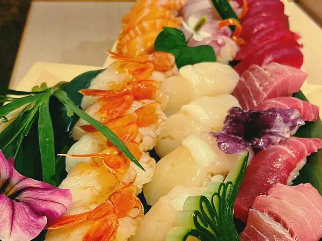 寿司20年・和食15年の職人技術でご自宅に本格料理をお届け