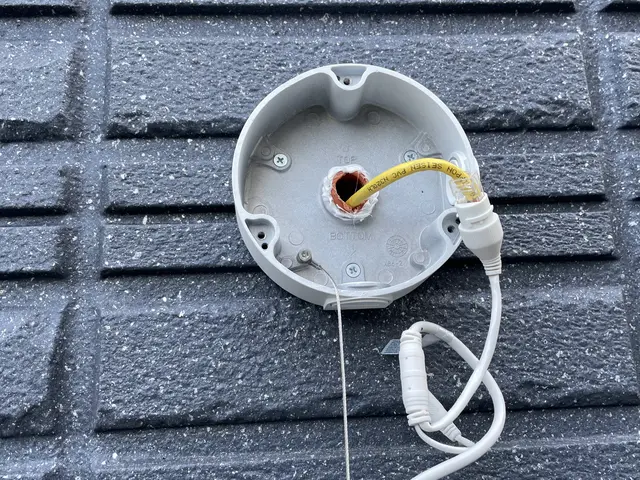 累計作業300台以上の実績！安心の防犯カメラ設置サービスサービスの画像