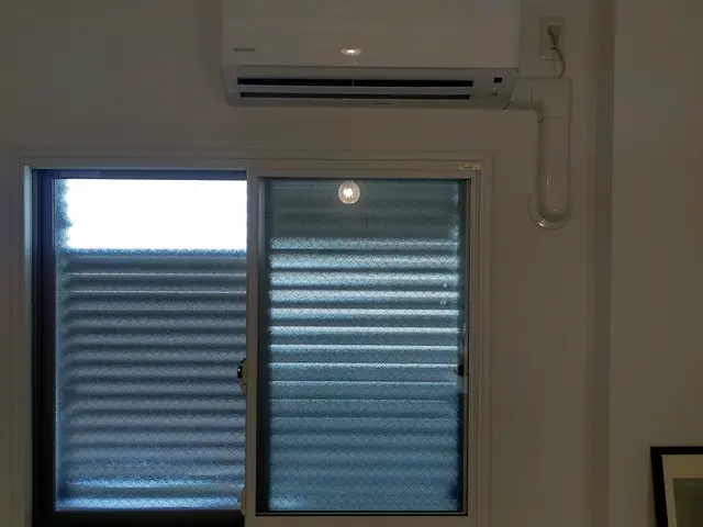 標準取り付け配管セット4m付属！画像送信にて正確なお見積もりをさせて頂きます！サービスの画像