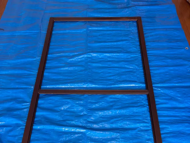 《作業実績500件以上》網戸の貼り替え当店に御依頼ください※3枚からです。サービスの画像