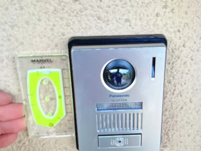 【インターホン交換】サービスの画像